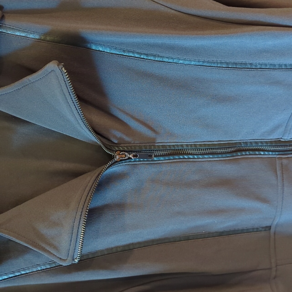 Boston Proper Pant Set - Picture 3 of 4